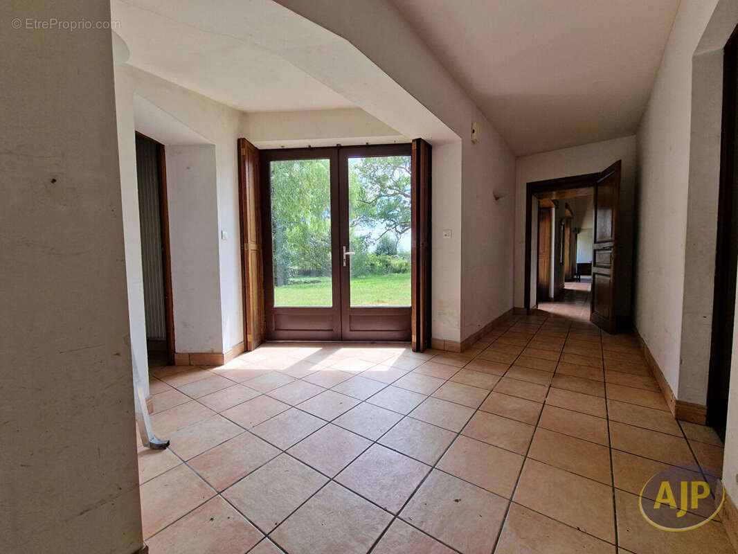 Maison à PAULX
