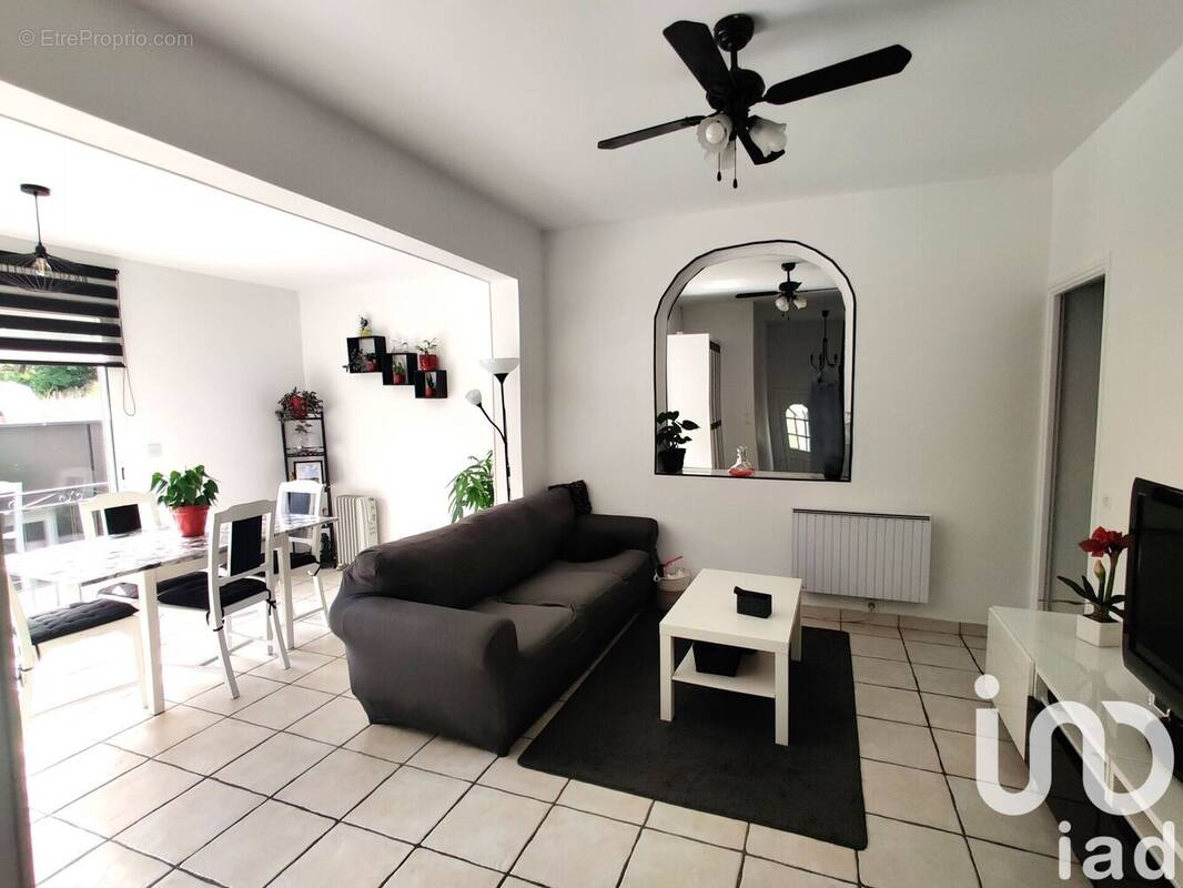 Photo 1 - Maison à NEUILLY-SUR-MARNE