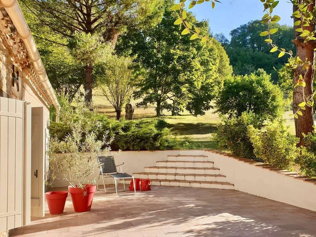 Maison à PINEUILH