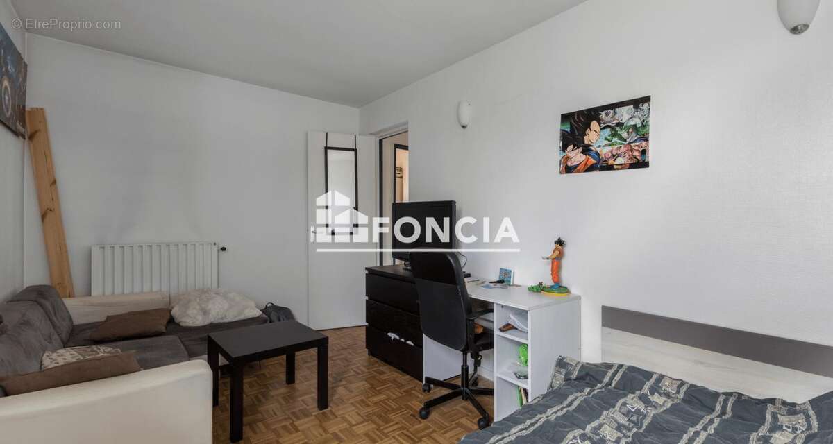 Appartement à MONT-SAINT-AIGNAN