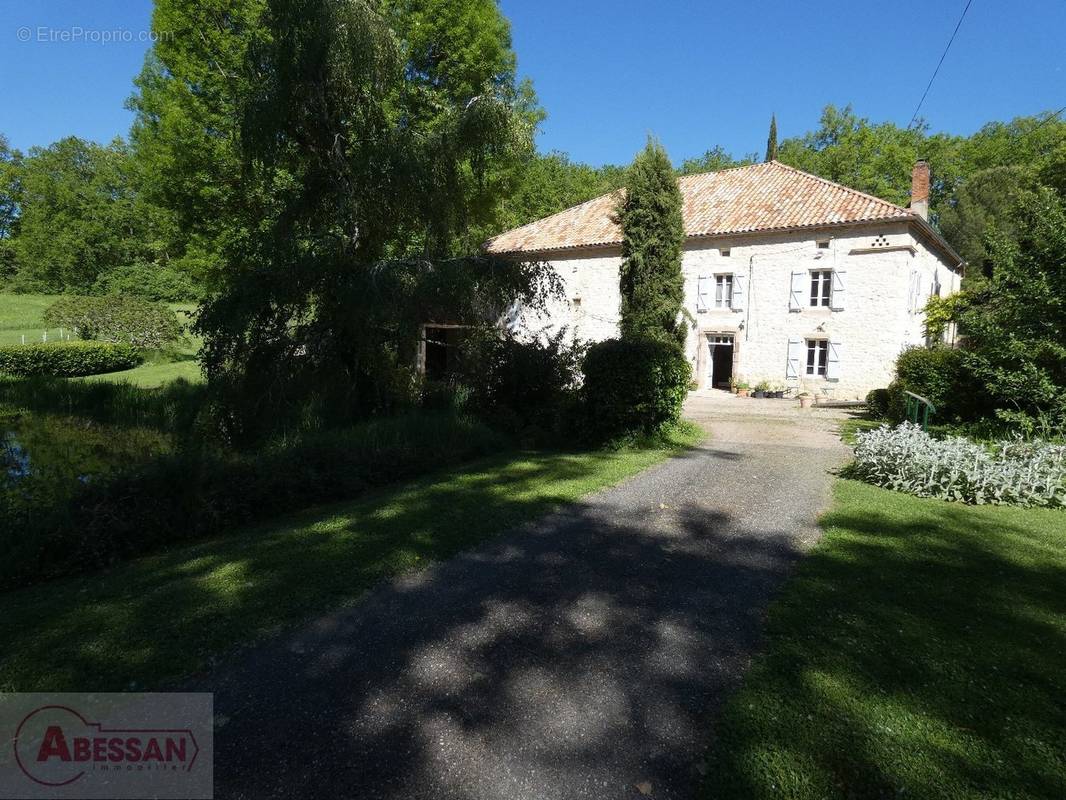 Maison à CORDES-SUR-CIEL