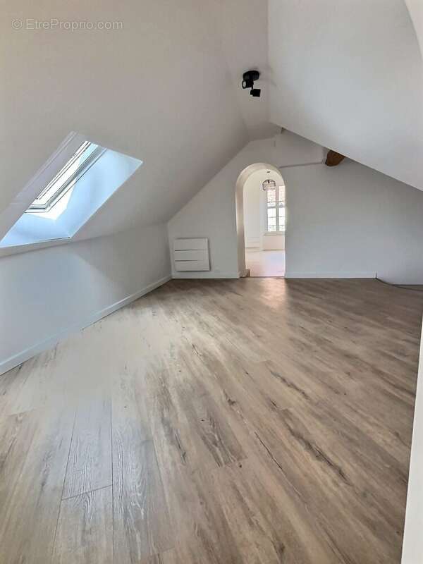 Appartement à DAMPMART