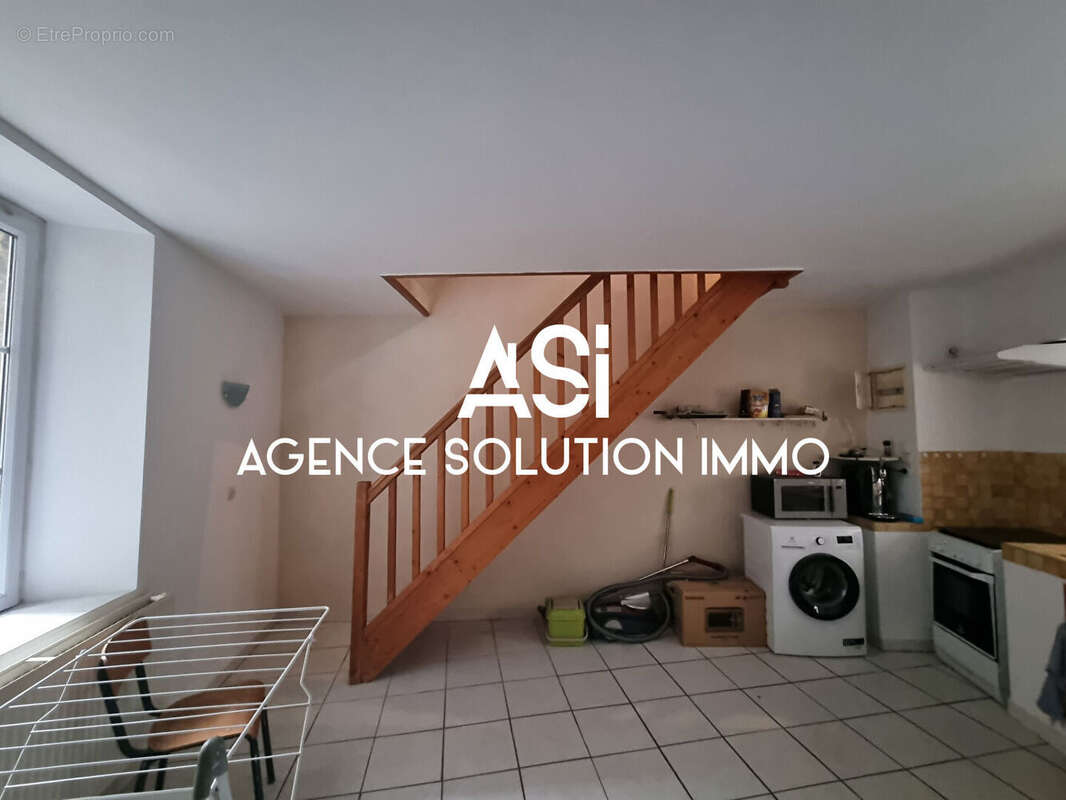 Appartement à VIVIERS