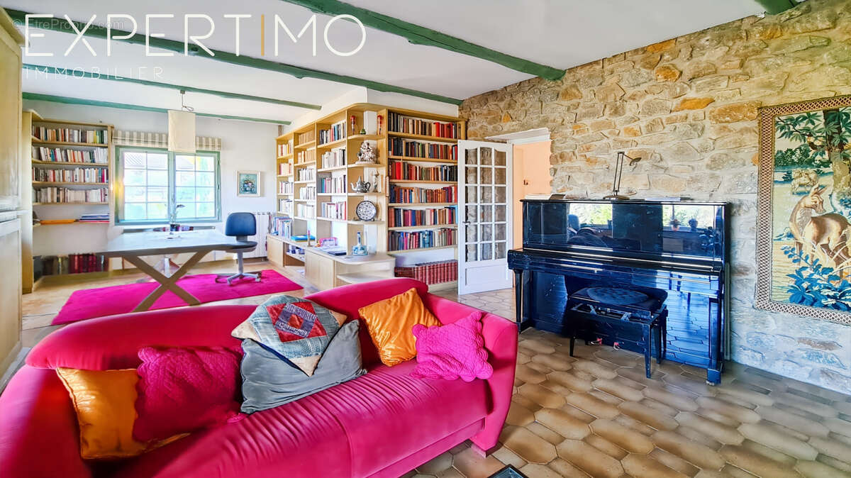 Maison à SAUMANE