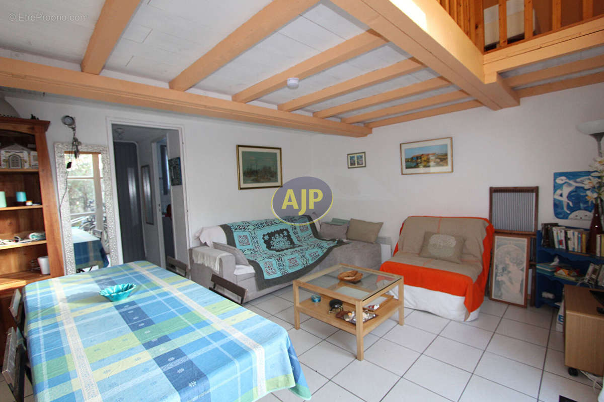 Maison à LACANAU