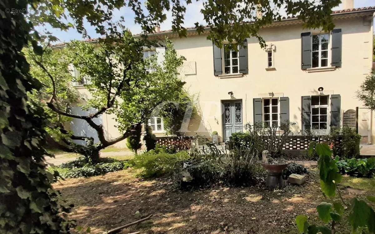 Maison à AVIGNON