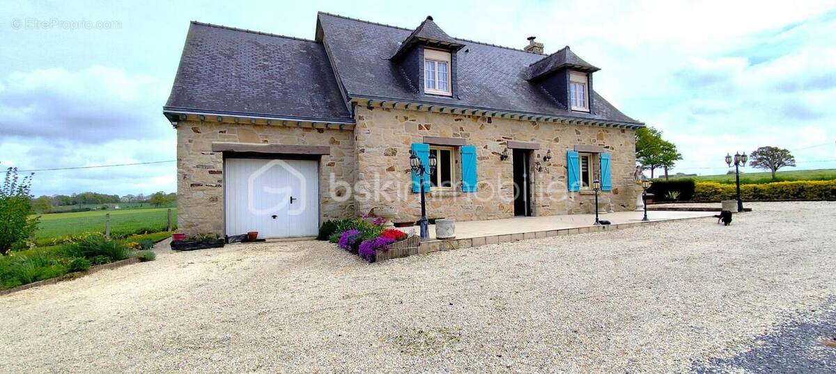 Maison à ERBREE