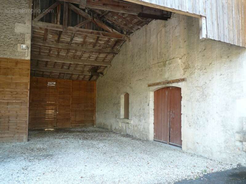 Appartement à COGNAC