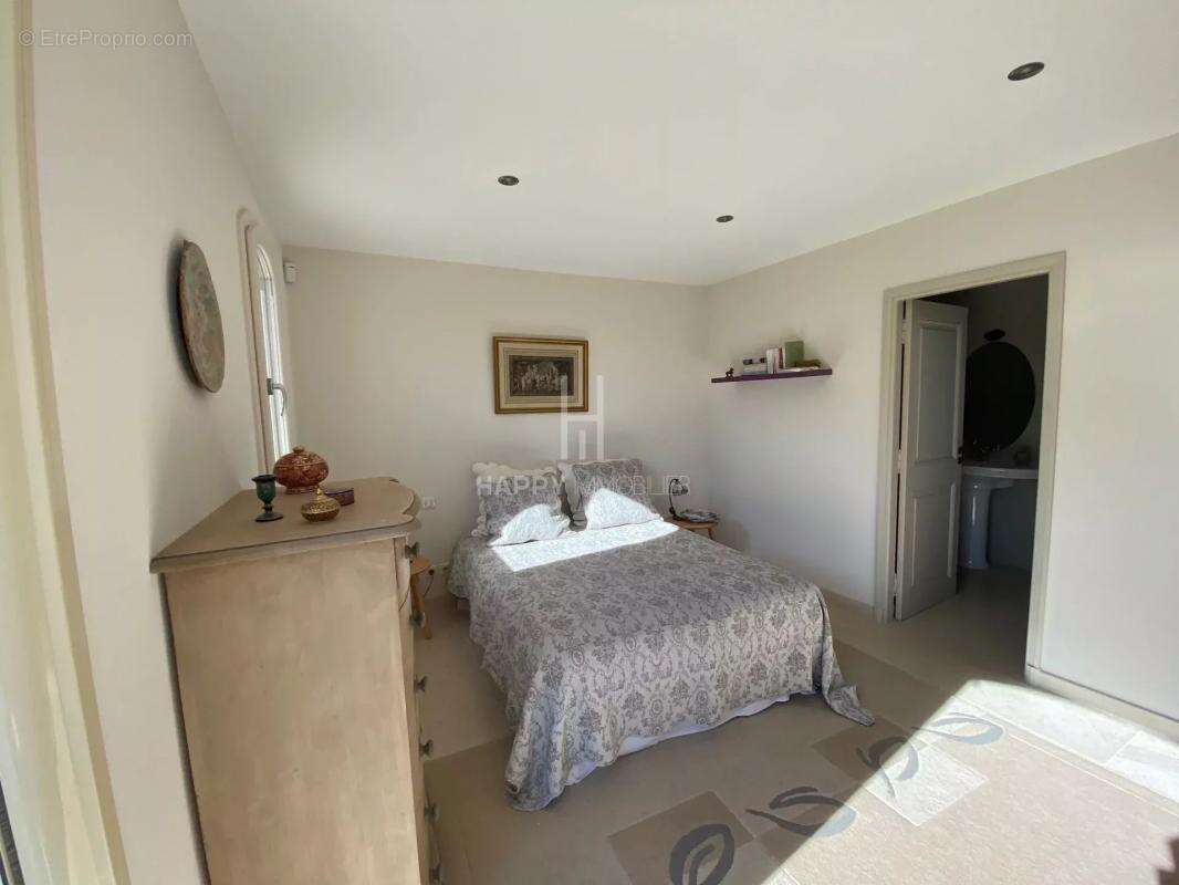 Maison à MAUSSANE-LES-ALPILLES