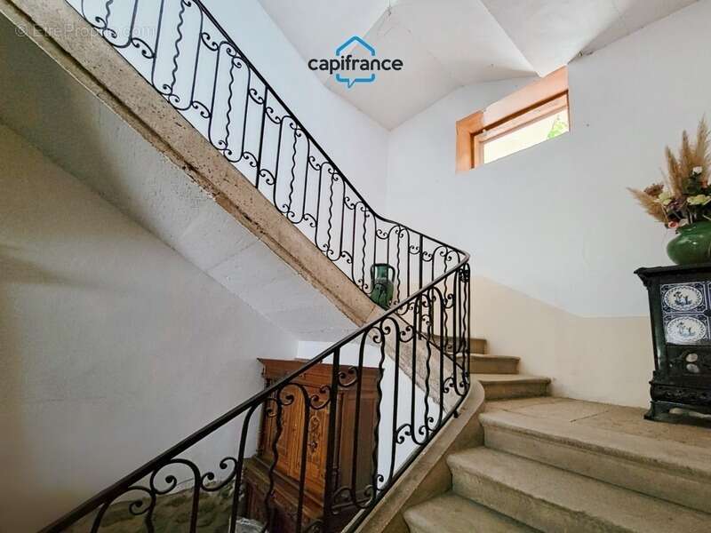 Maison à ROUJAN
