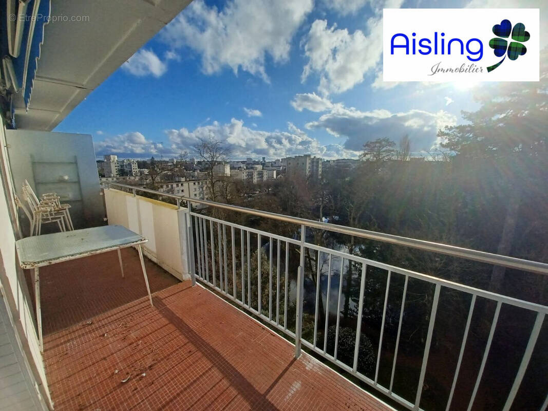 Appartement à JOUE-LES-TOURS