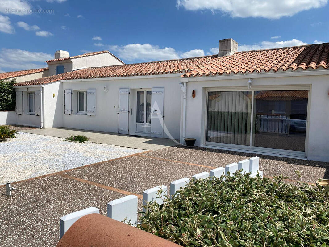 Maison à L&#039;AIGUILLON-SUR-MER