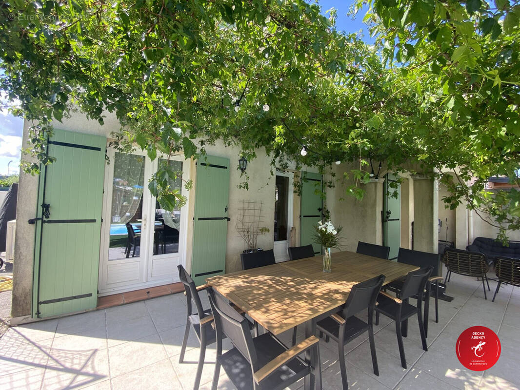 Maison à LE MUY