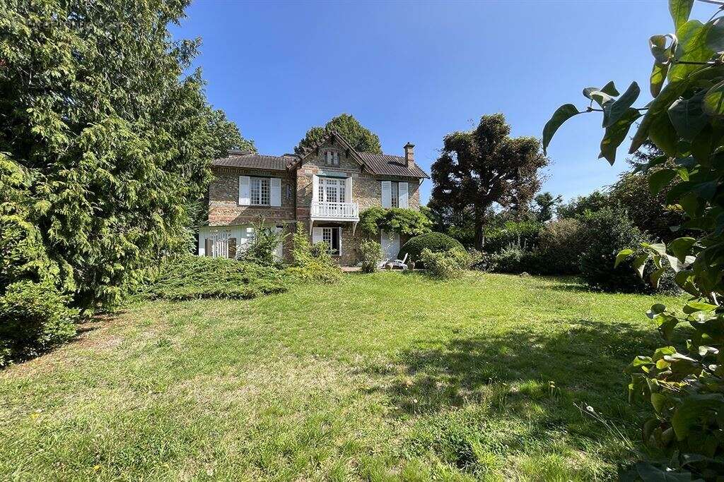 Maison à VAUCRESSON