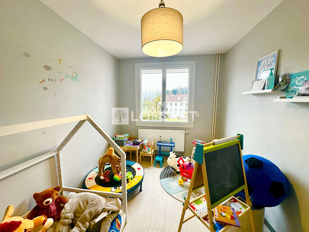 Appartement à CHANTRAINE