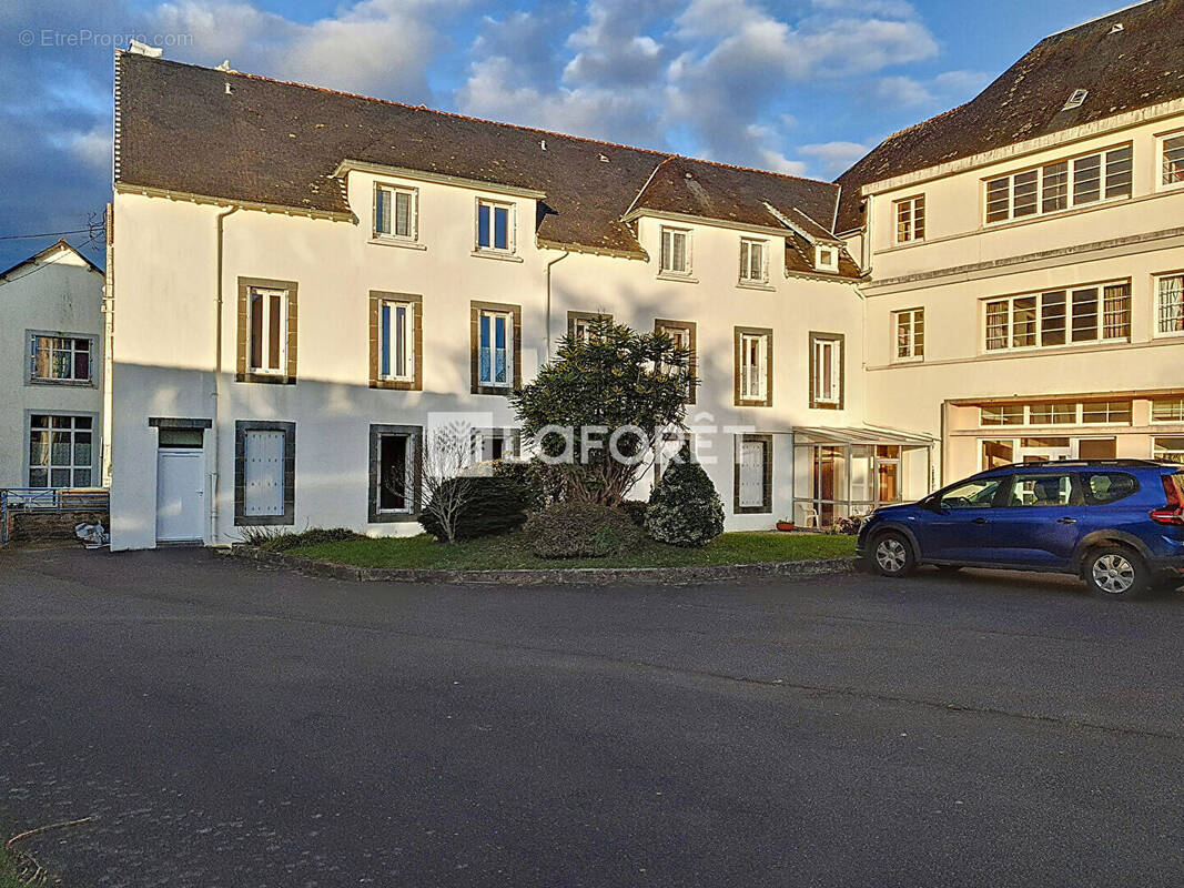Maison à PLEYBEN