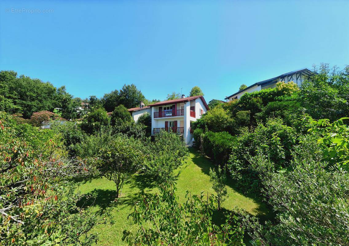 Maison à SAINT-JEAN-DE-LUZ