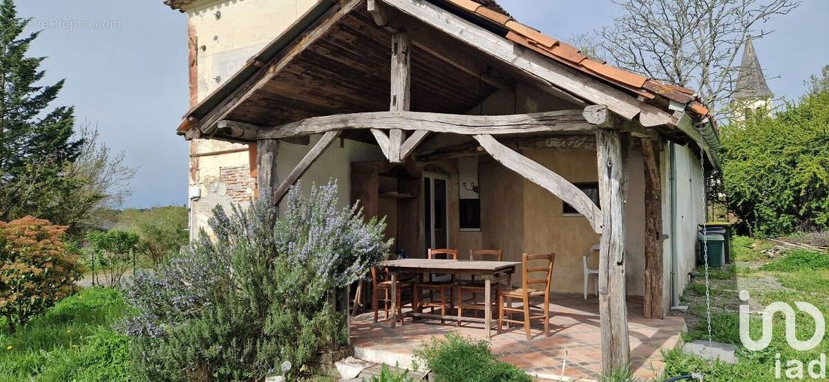 Photo 1 - Maison à EYGURANDE-ET-GARDEDEUIL