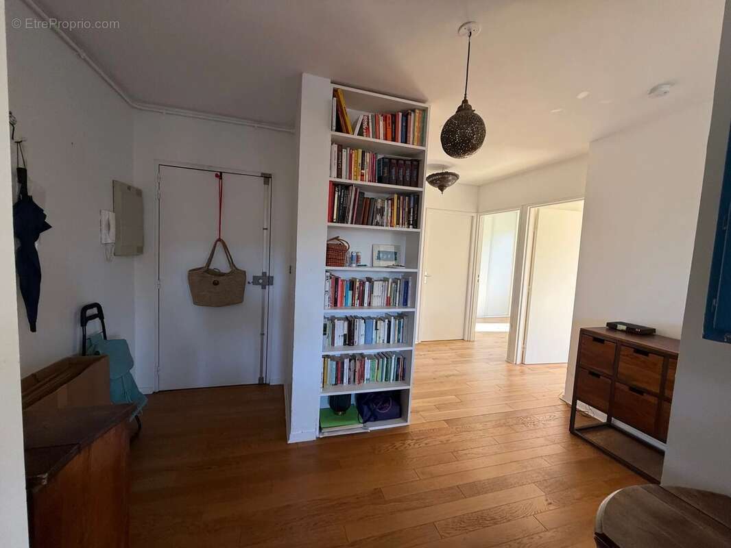 Appartement à PARIS-10E