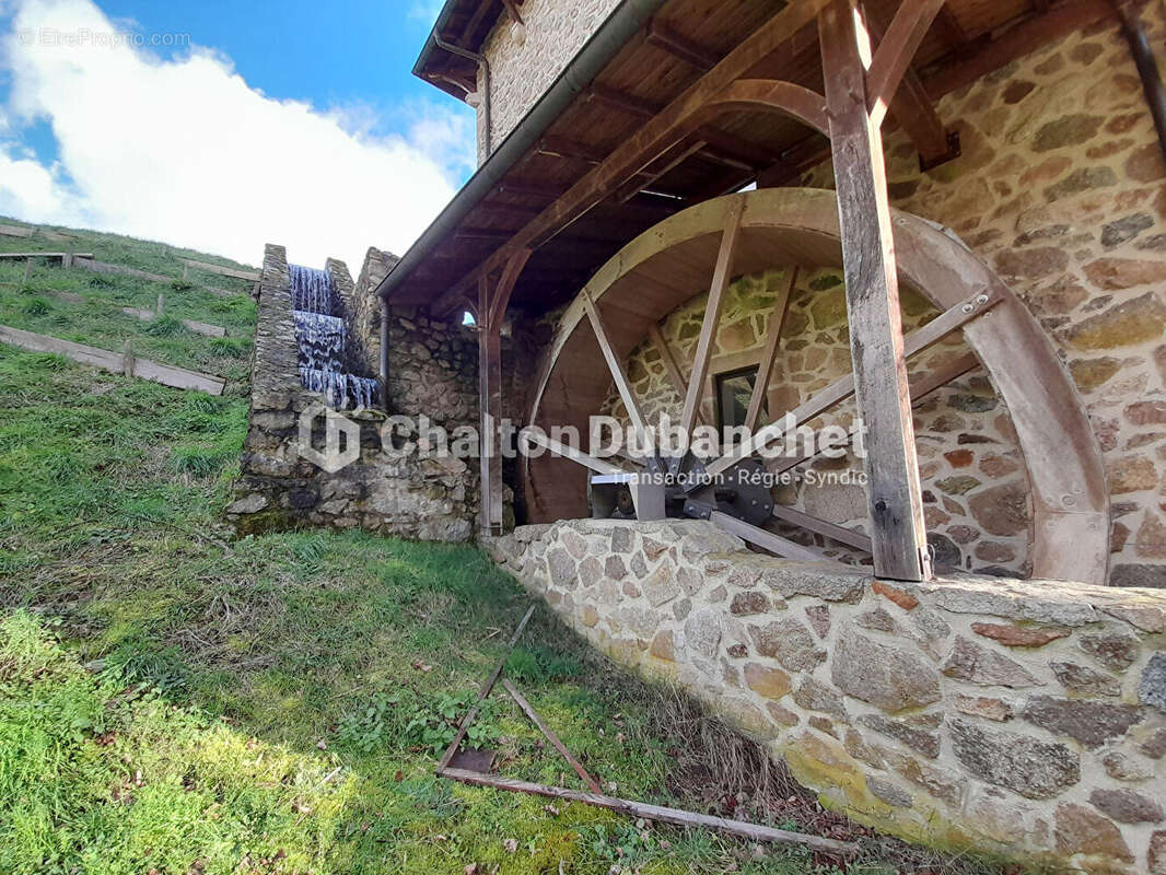 Maison à AMBIERLE