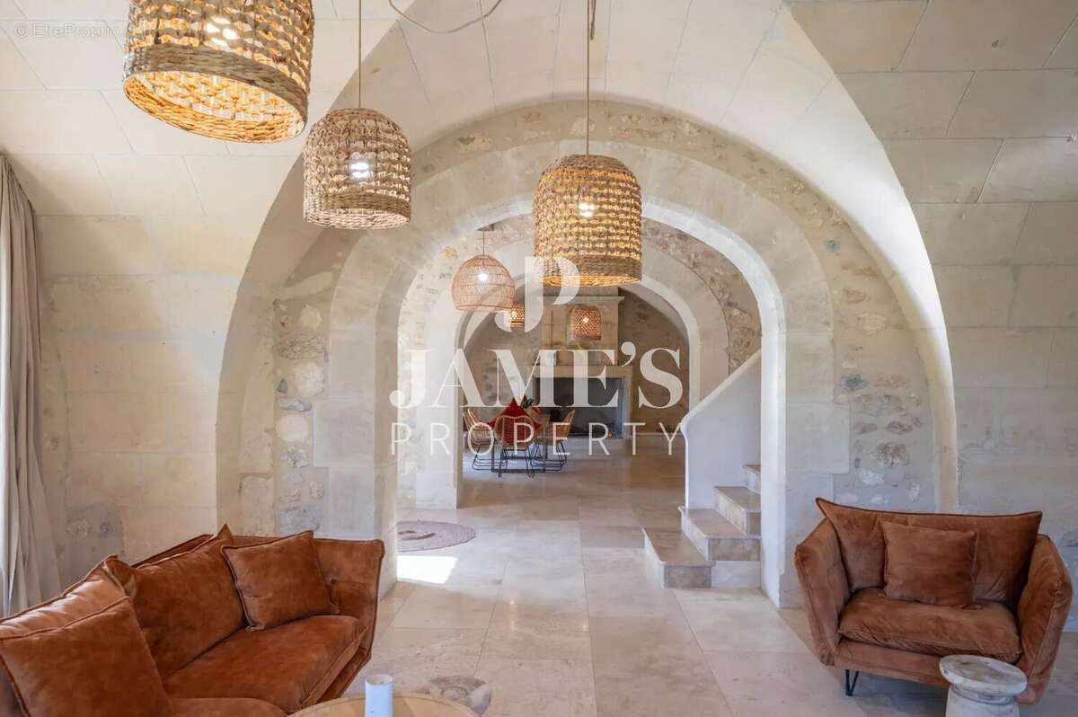 Maison à MAUSSANE-LES-ALPILLES