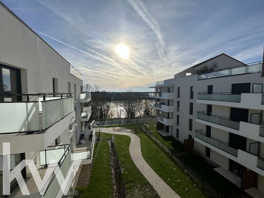 Appartement à SAINT-JEAN-DE-LA-RUELLE