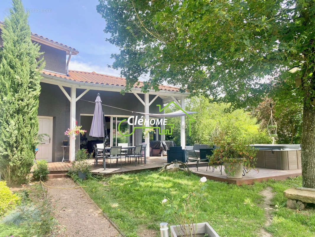Maison à BULLY