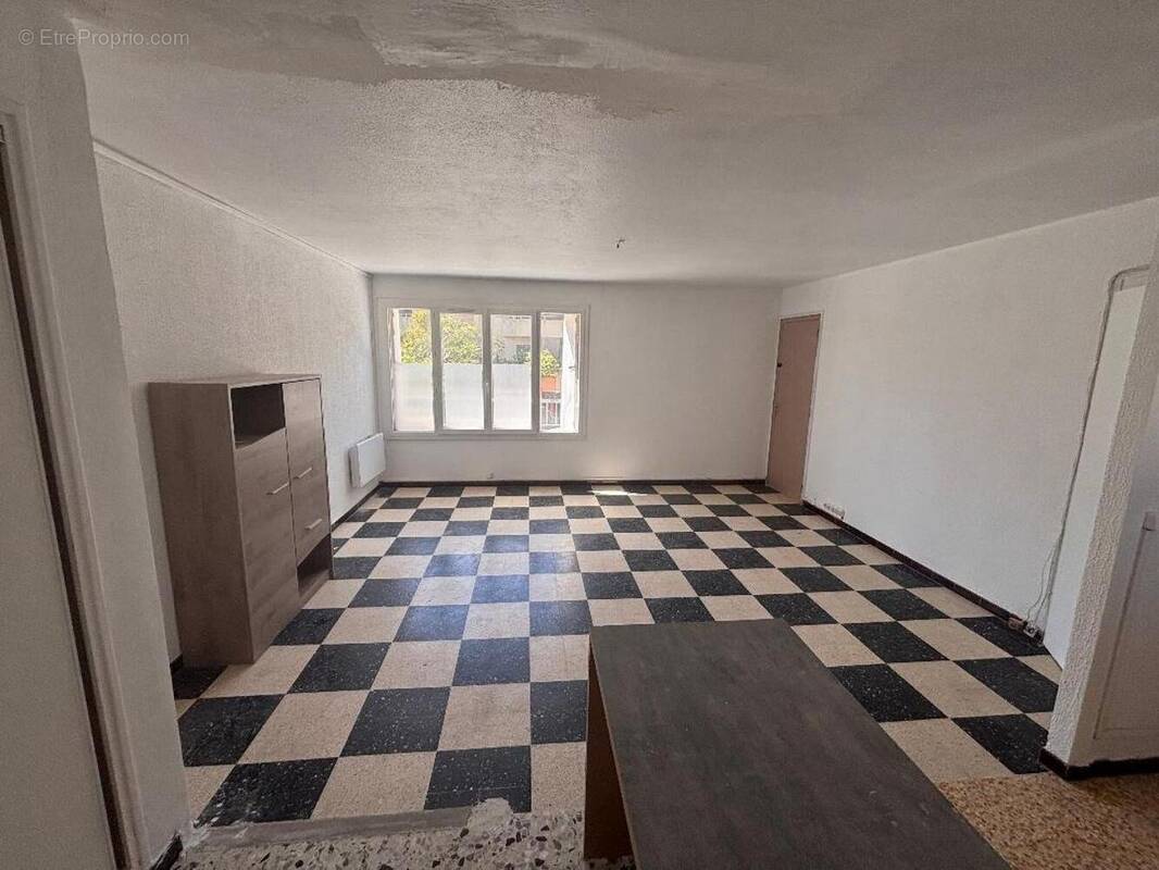 Photo 1 - Appartement à BORMES-LES-MIMOSAS