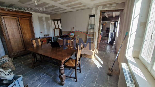 Maison à FORMERIE