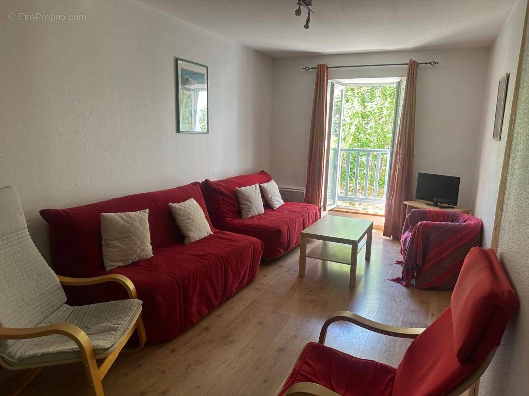 Appartement à AX-LES-THERMES