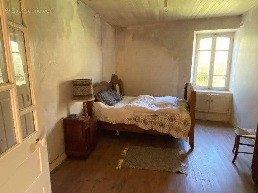 Maison à DUSSAC