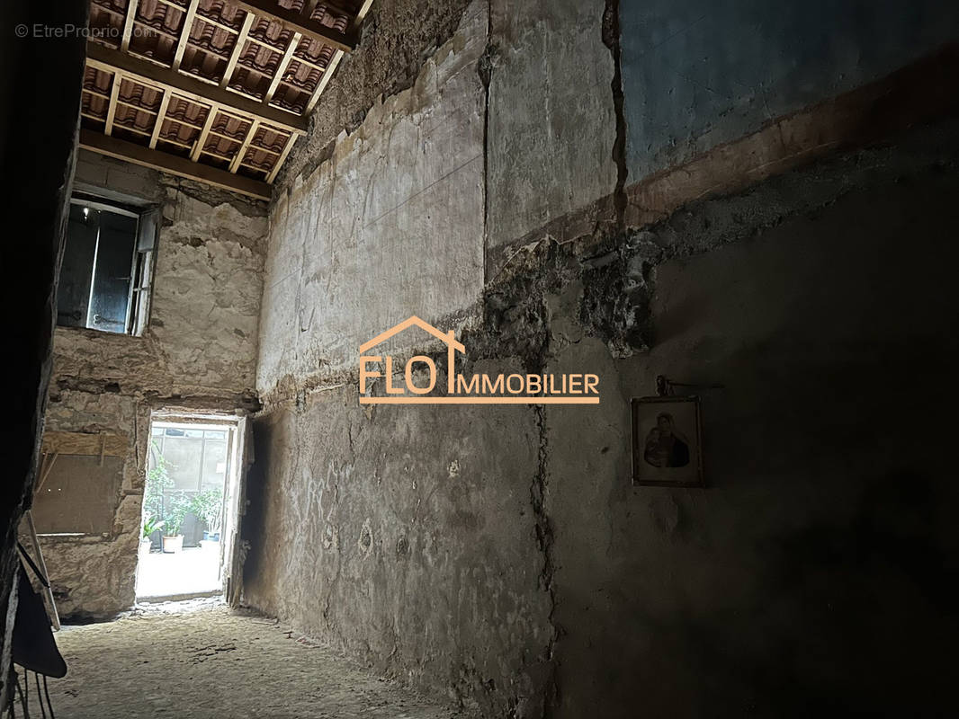 Maison à FLORENSAC