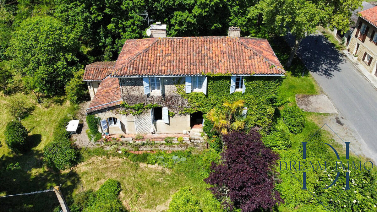 Maison à BARRAN