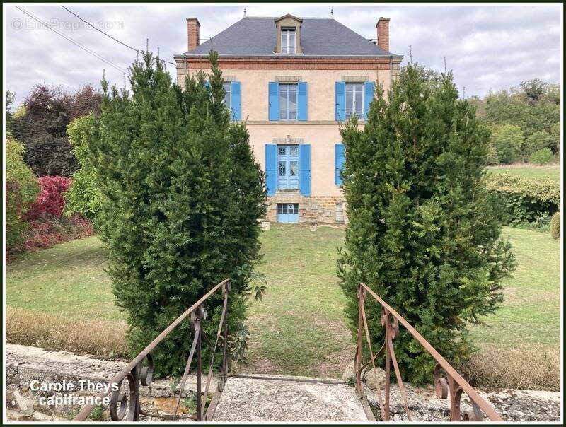 Maison à MOULINS