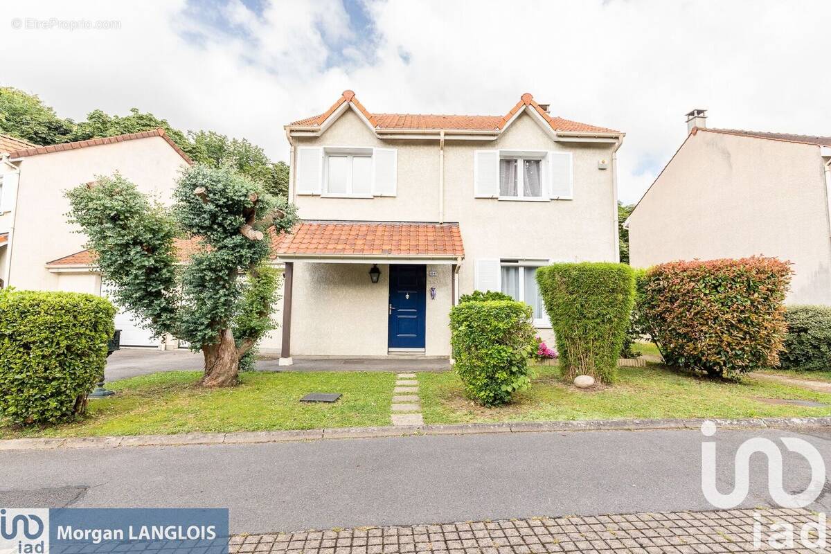Photo 1 - Maison à VIRY-CHATILLON
