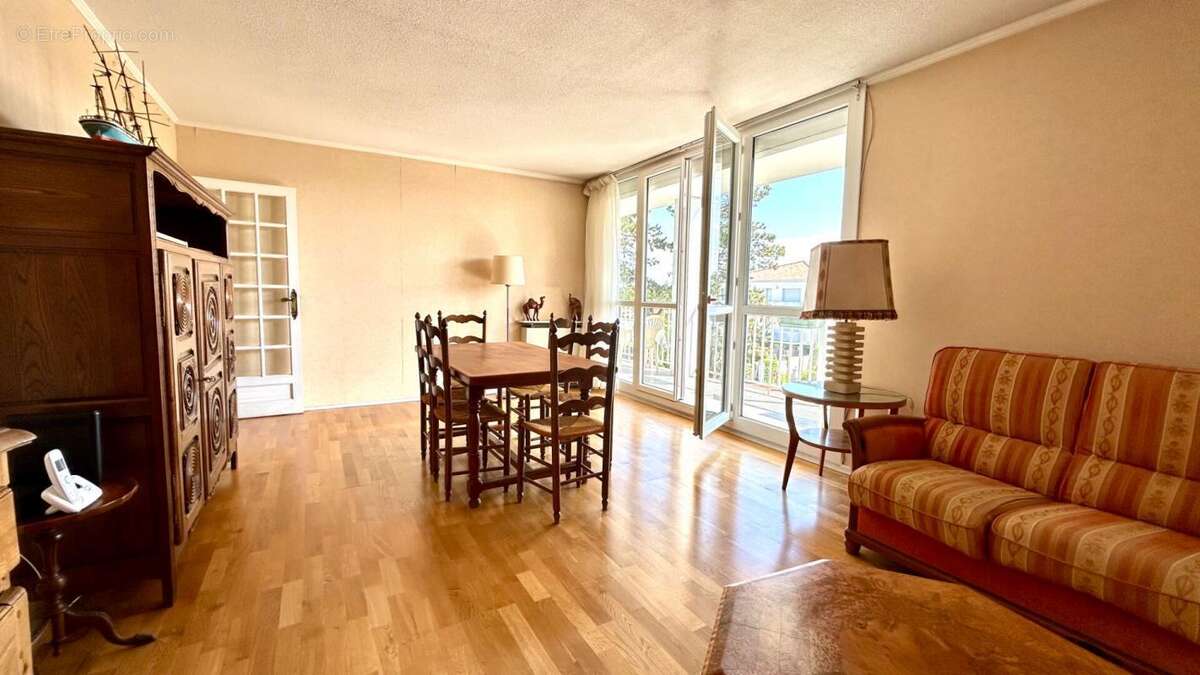 Appartement à LE BOUSCAT