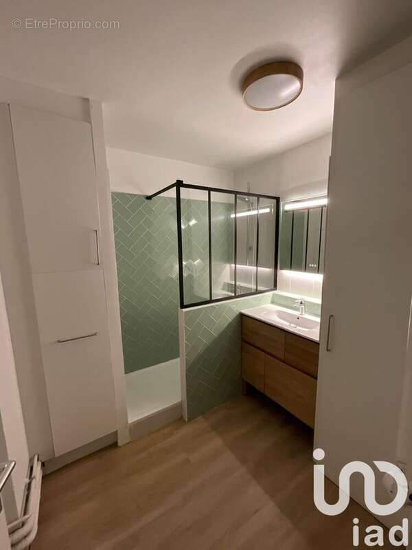 Photo 6 - Appartement à SURESNES