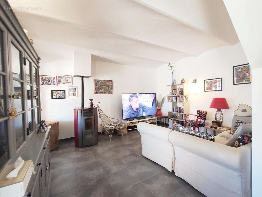 Photo 3 - Maison à UZER