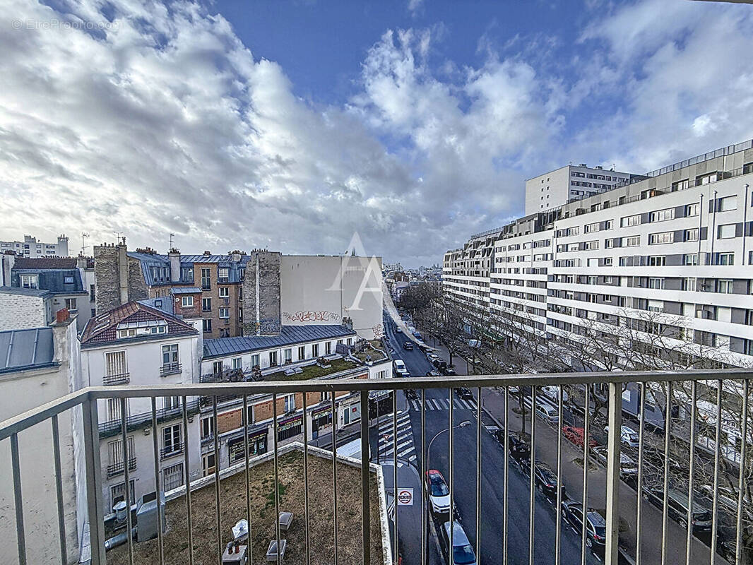Appartement à PARIS-20E