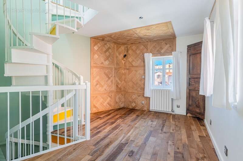 Maison à LYON-5E