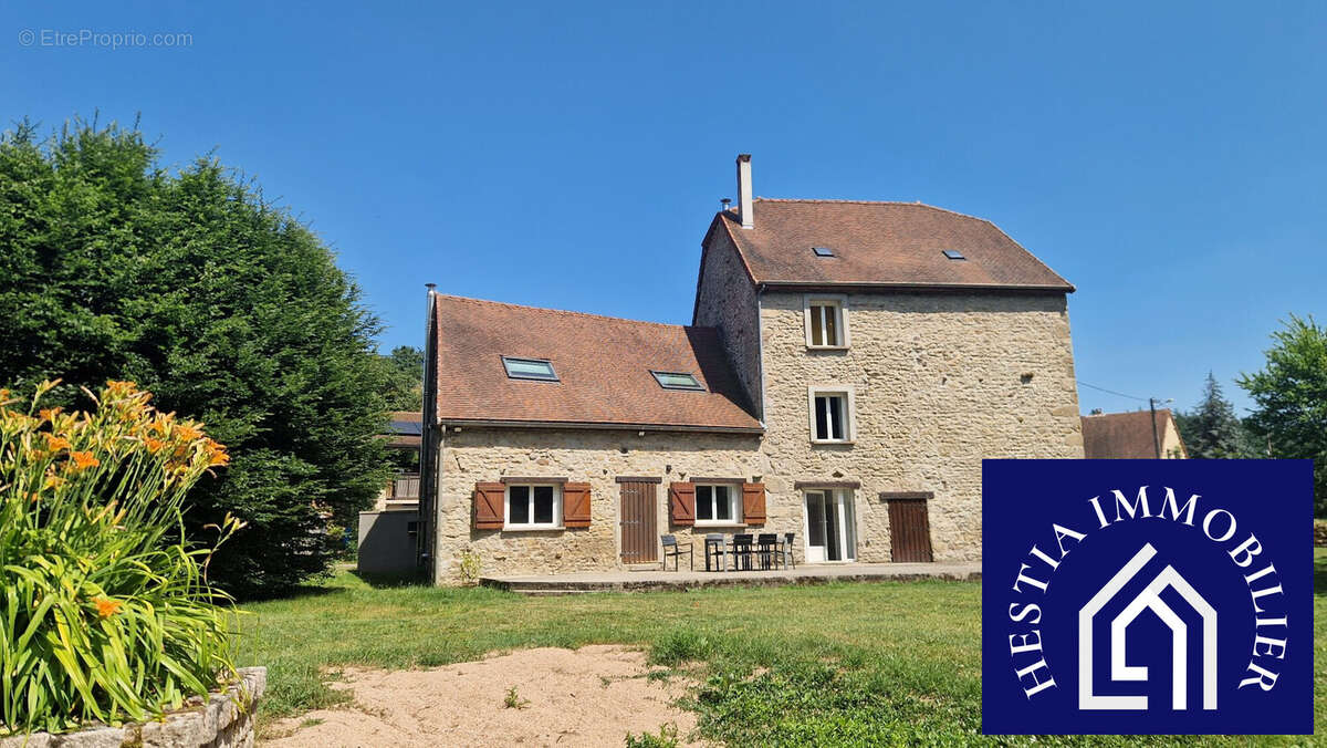 Maison à SAULIEU