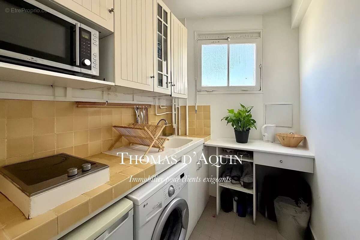 Appartement à PARIS-6E