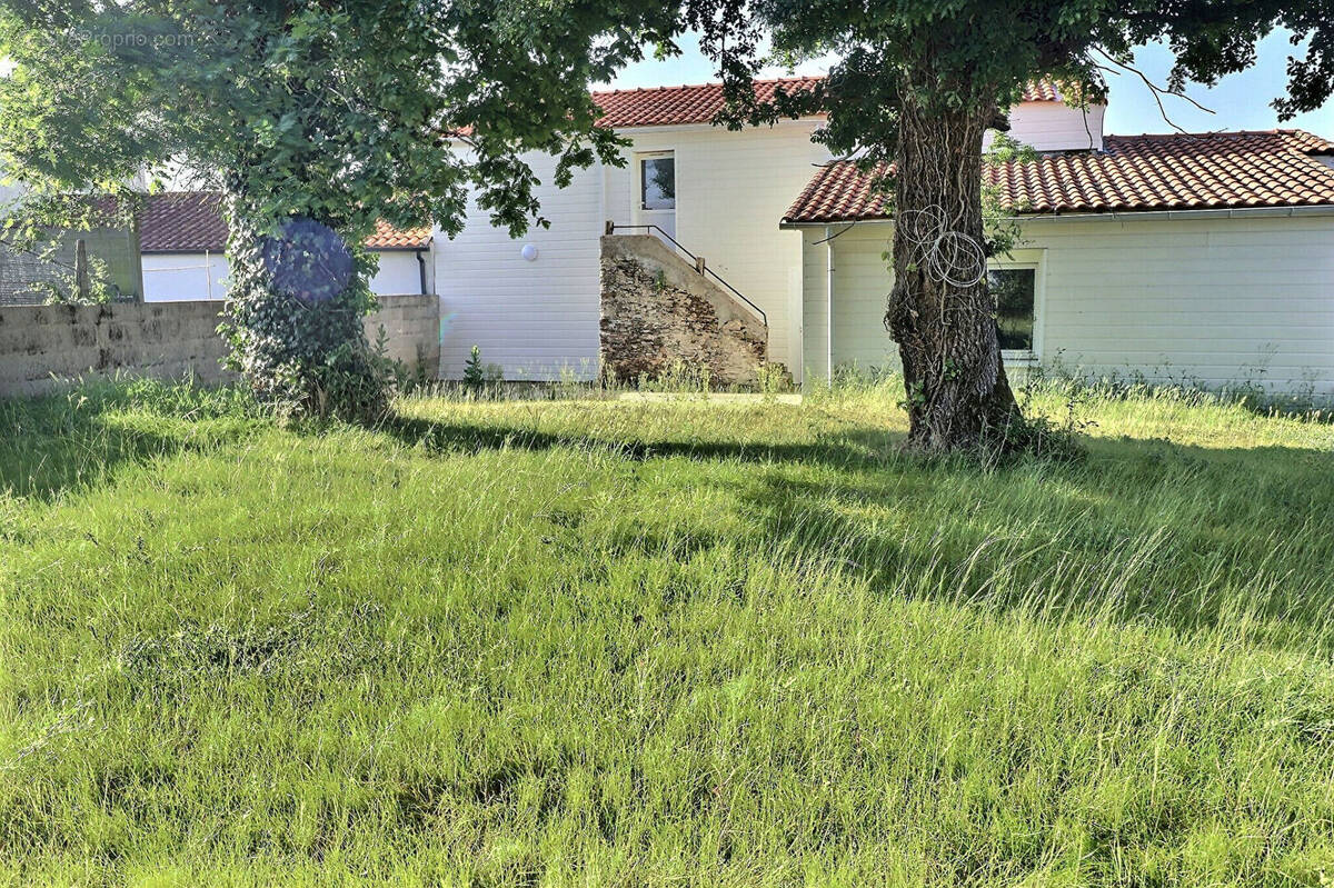 Maison à LA MARNE
