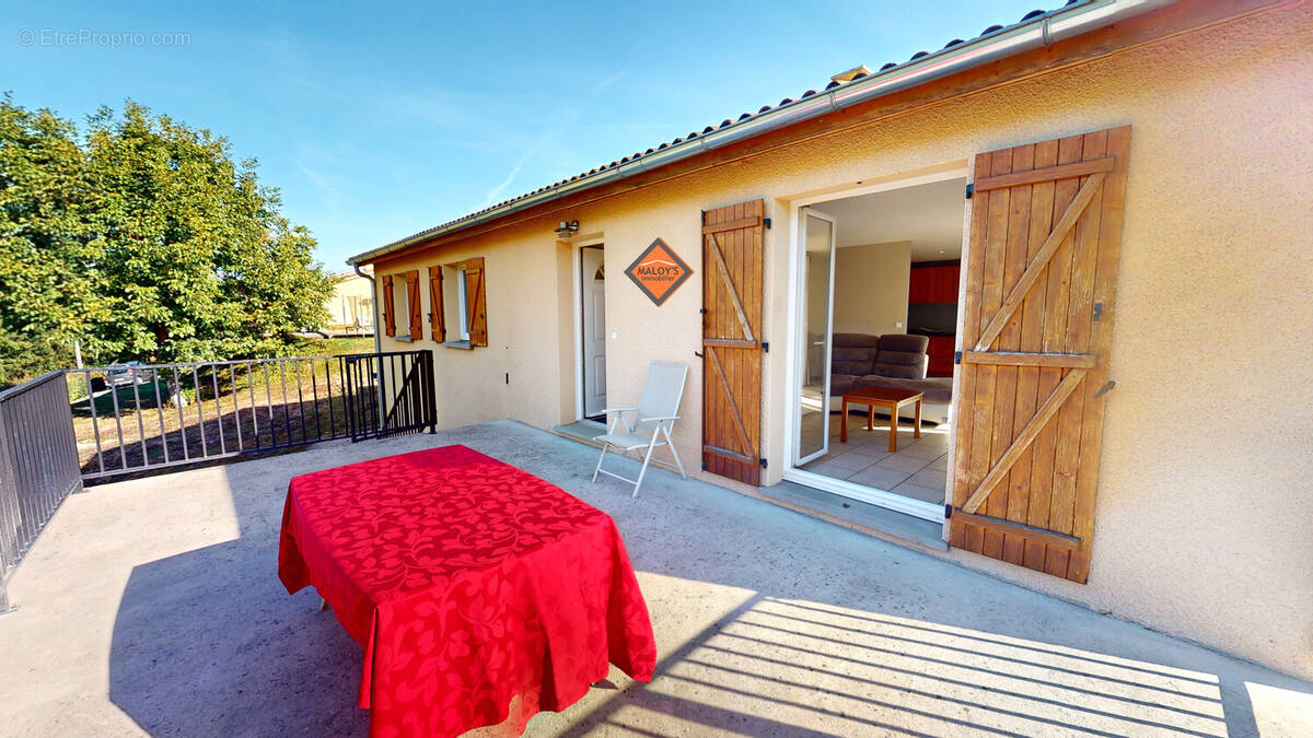 Maison à LE BOIS-D&#039;OINGT