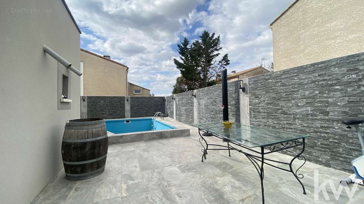 Maison à MONTADY