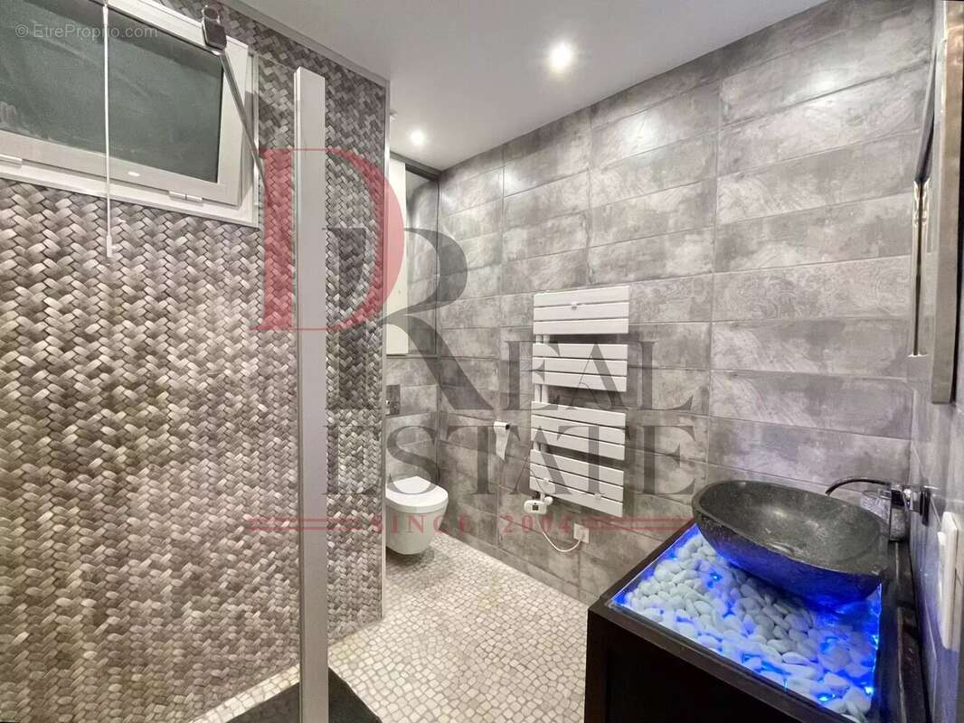 Appartement à VENCE