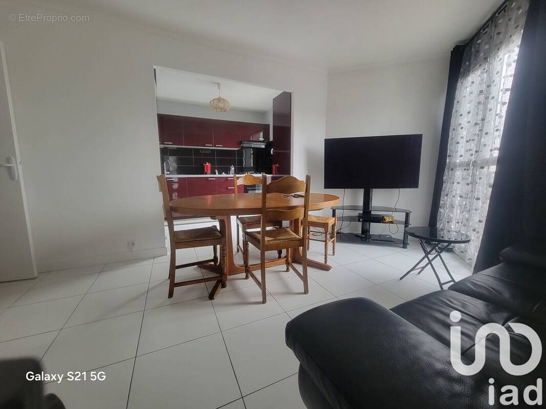 Photo 1 - Appartement à GRIGNY