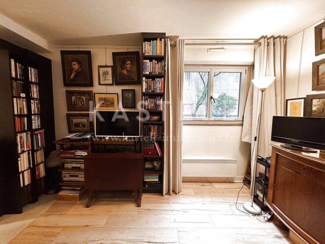 Appartement à PARIS-12E