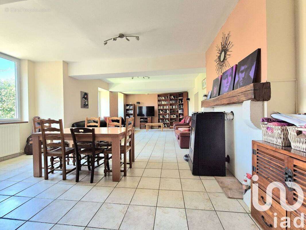 Photo 1 - Maison à CHAMBILLY