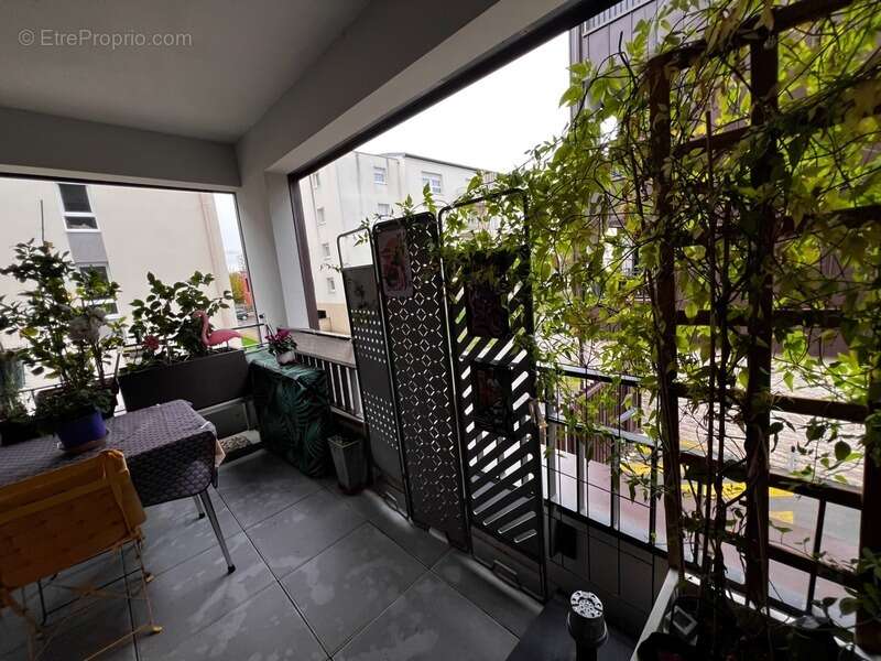 Appartement à LA RICHE